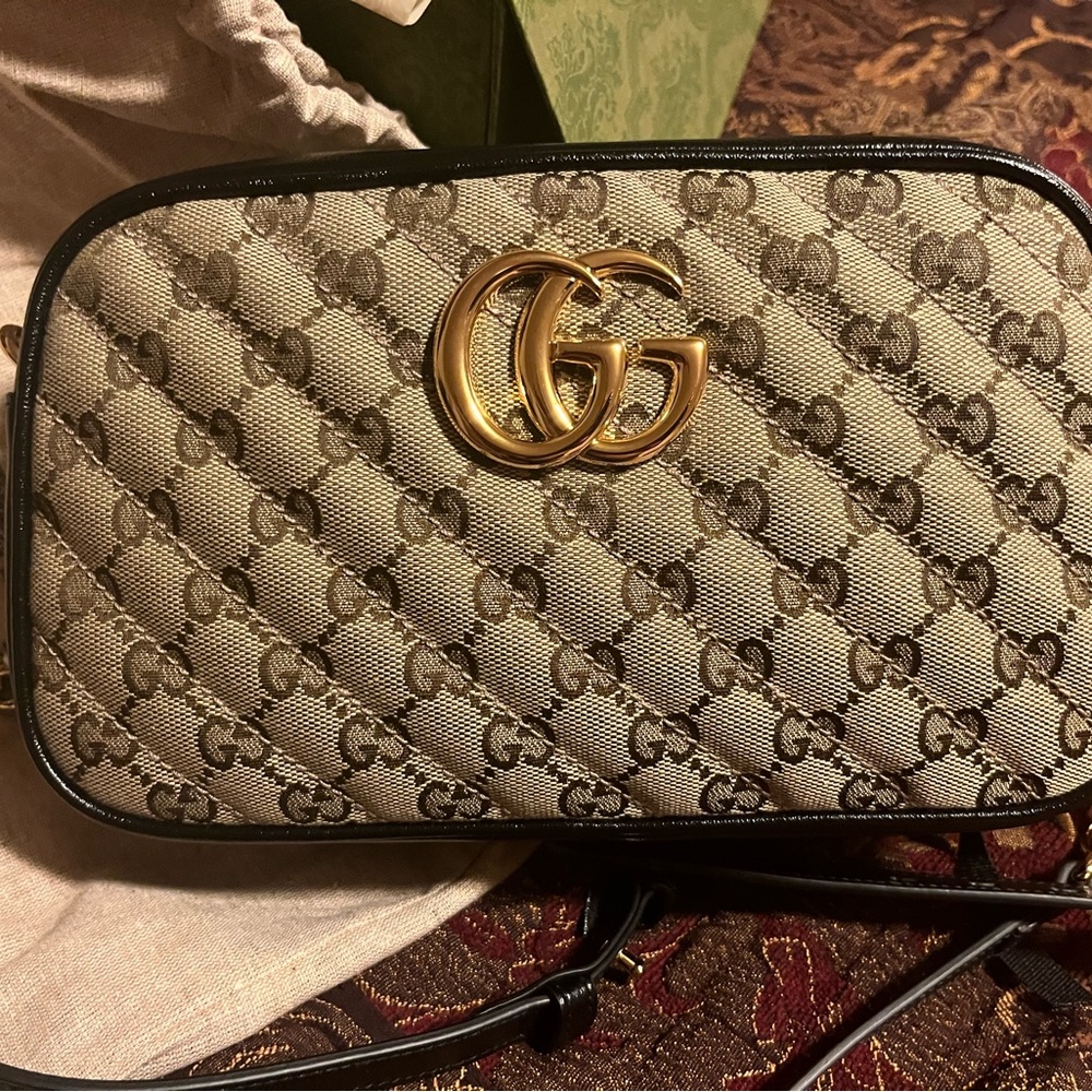 Gucci Beige GG Supreme Canvas Shoulder Bag